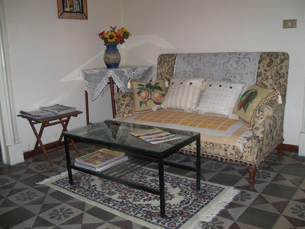 Etna Bed & Breakfast Belpasso Exterior photo